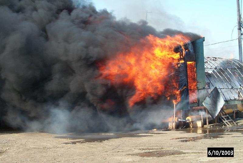 2003umiatfire007.jpg