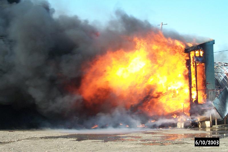 2003umiatfire010.jpg