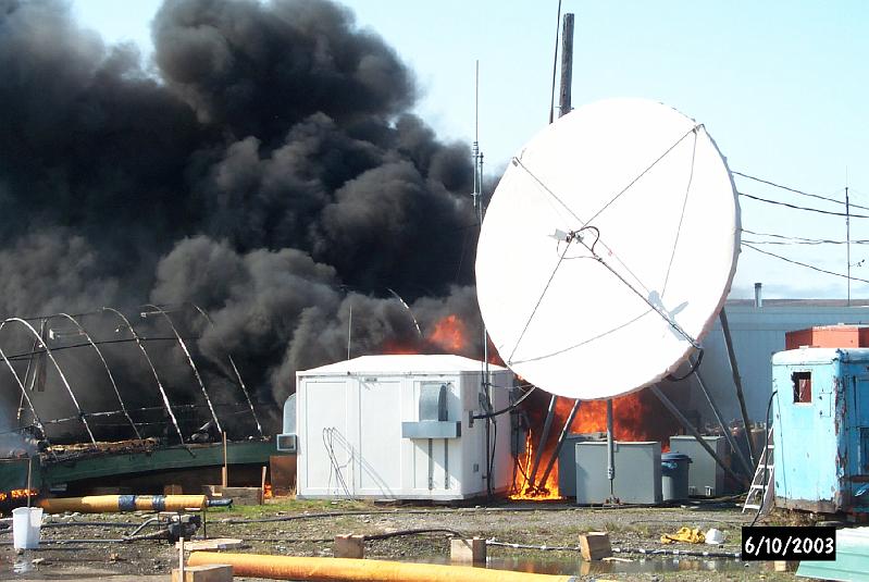 2003umiatfire026.jpg