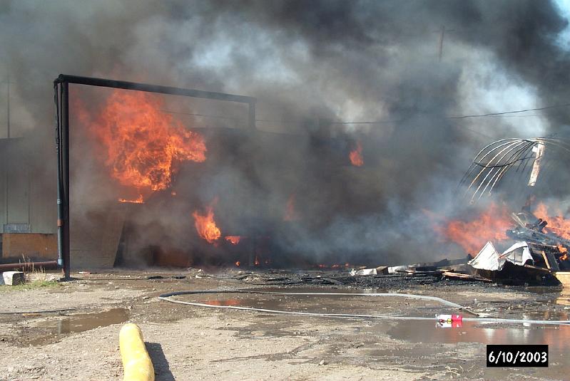 2003umiatfire031.jpg