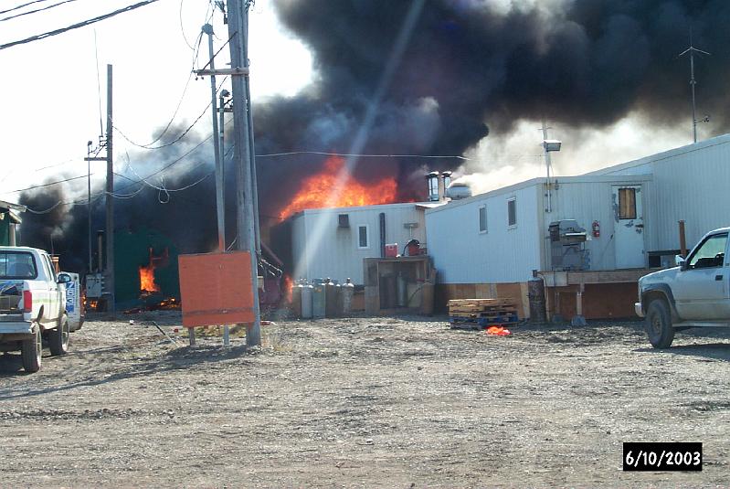 2003umiatfire035.jpg